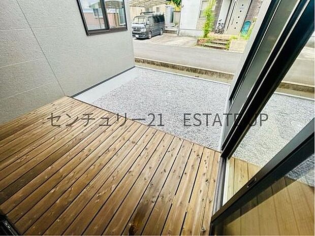 【庭】ガーデニングなど多岐にわたってご利用いただけます。