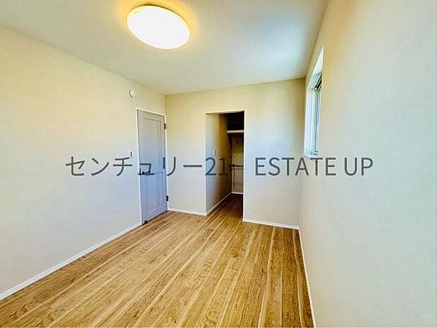 【洋室】ライフスタイルに合わせて、多目的にお使いいただけます。