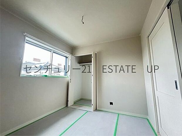 【洋室】家族構成やライフスタイルに合わせて、多目的にお使いいただけます。