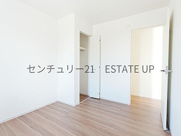 【洋室】家族構成やライフスタイルに合わせて、多目的にお使いいただけます。