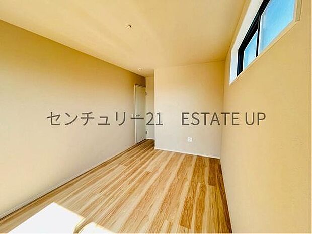 【洋室】ライフスタイルに合わせて、多目的にお使いいただけます。