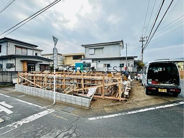 【完成前外観】