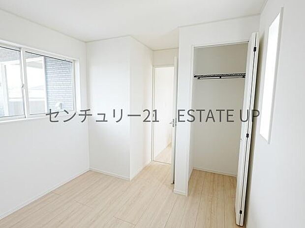 【洋室】ライフスタイルに合わせて、多目的にお使いいただけます。