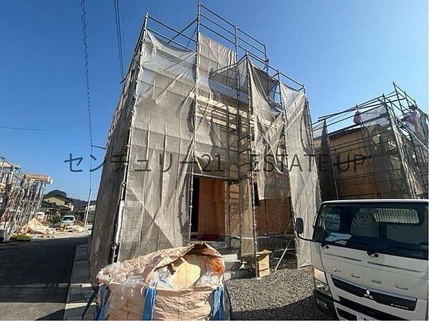 【完成前外観】