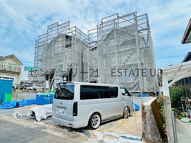 【完成前外観】