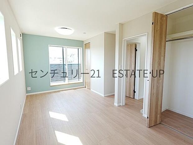 【洋室】家族構成やライフスタイルに合わせて、多目的にお使いいただけます。