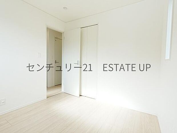 【洋室】家族構成やライフスタイルに合わせて、多目的にお使いいただけます。