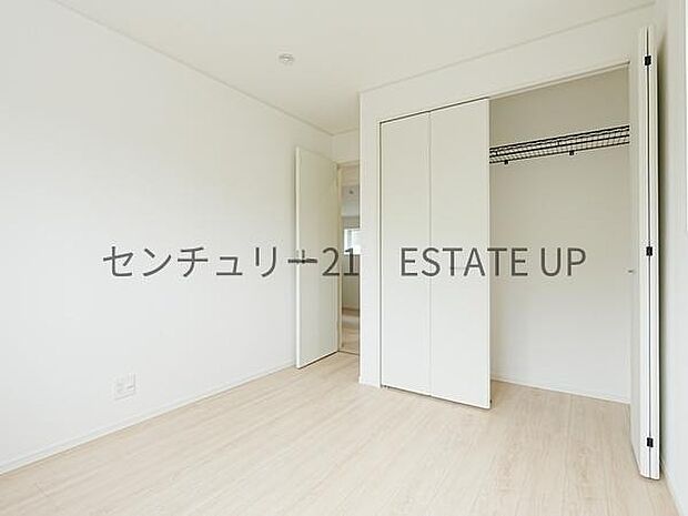 【洋室】家族構成やライフスタイルに合わせて、多目的にお使いいただけます。