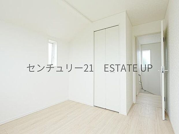 【洋室】ライフスタイルに合わせて、多目的にお使いいただけます。