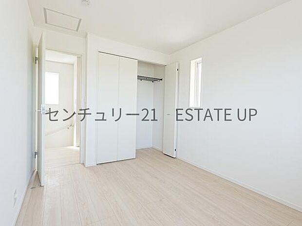 【洋室】家族構成やライフスタイルに合わせて、多目的にお使いいただけます。