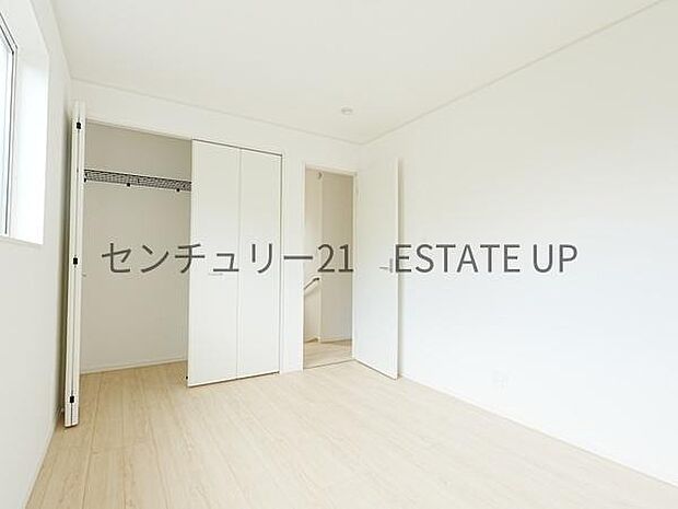 【洋室】家族構成やライフスタイルに合わせて、多目的にお使いいただけます。