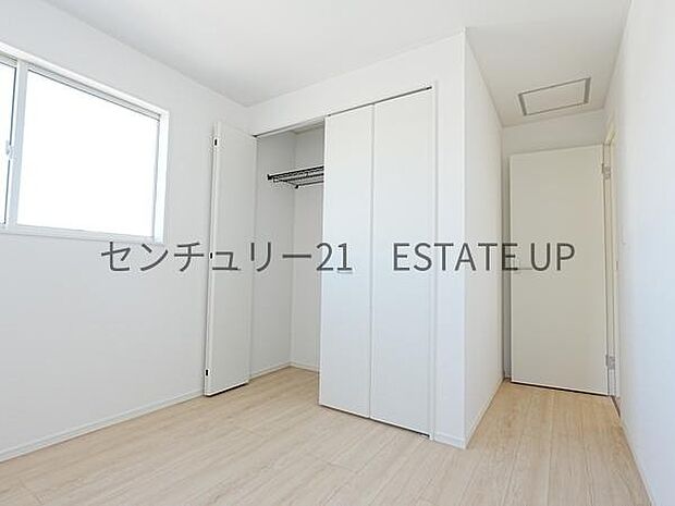 【洋室】家族構成やライフスタイルに合わせて、多目的にお使いいただけます。