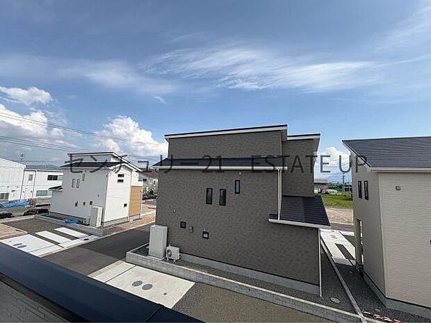 【眺望】開放感のある眺望です。