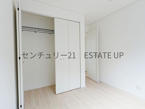 【洋室】家族構成やライフスタイルに合わせて、多目的にお使いいただけます。