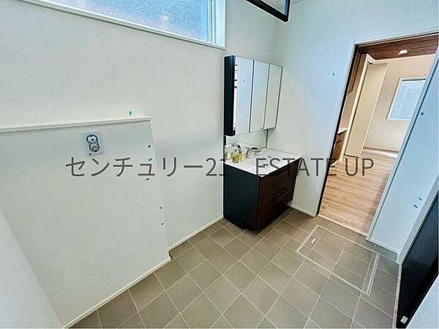 【洗面台・洗面所】オシャレな洗面所が特徴