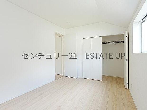 【洋室】家族構成やライフスタイルに合わせて、多目的にお使いいただけます。