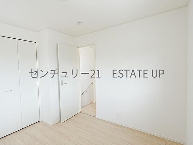 【洋室】家族構成やライフスタイルに合わせて、多目的にお使いいただけます。