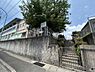 周辺：鹿児島市立紫原中学校まで1175m、個性を尊重し、学びやすい環境を提供しています。部活動も盛んで、生徒同士の絆が深まる楽しい学校生活が魅力です。
