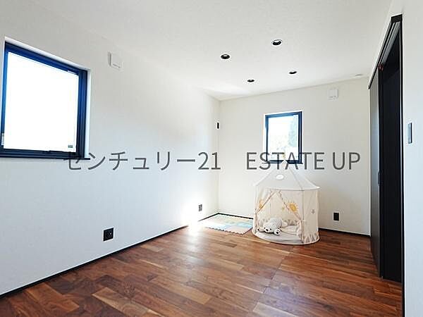 洋室を拡大表示