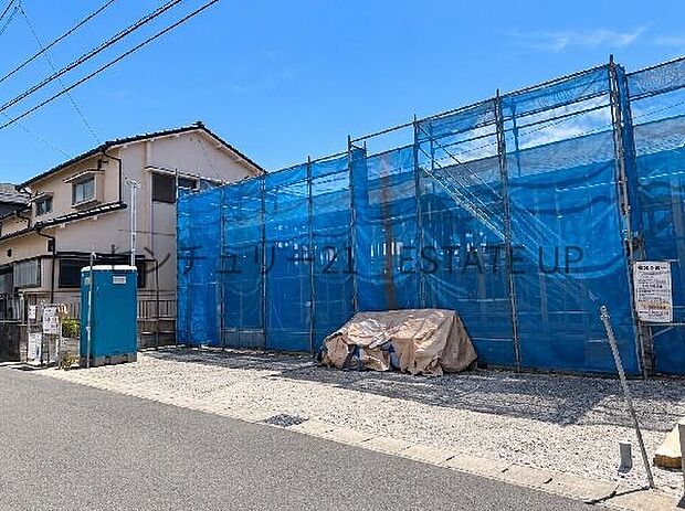 【完成前外観】