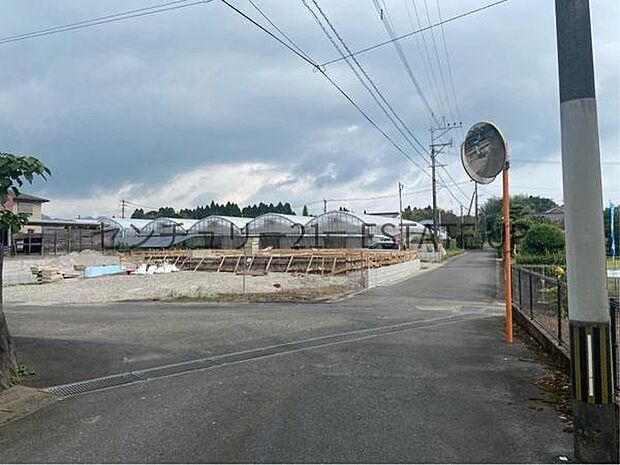 【前面道路】