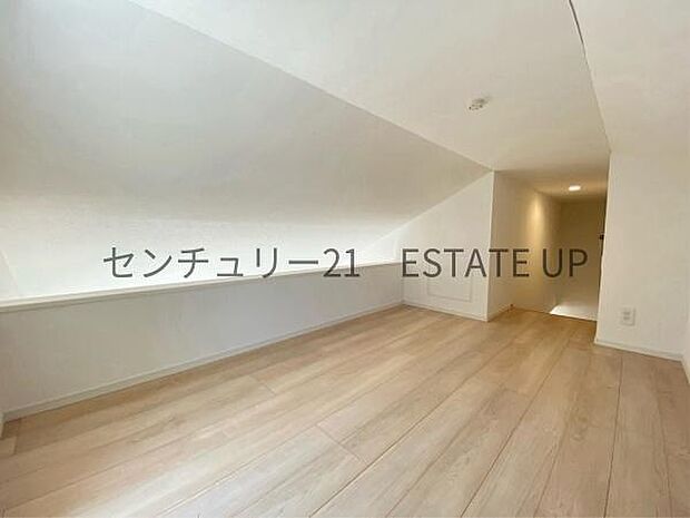 【ロフト】空間を有効活用できます。収納スペースにも最適です！