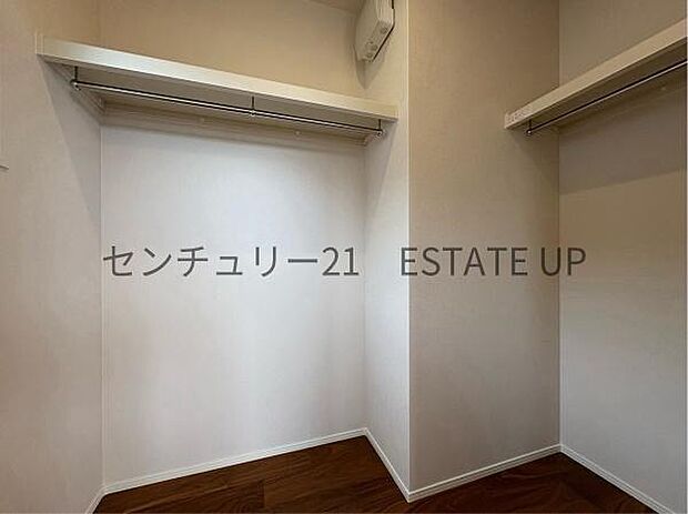 【収納】収納便利なウォークインクロゼットを備えた住まい