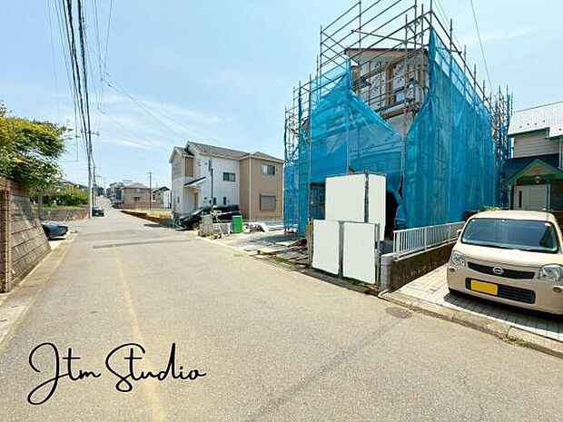 ただ『 住む 』だけじゃない! 気持ち良く住んで欲しい気持ちをこめて。 お家の事、街の事、お金の事、 何でも相談して下さい♪夢のマイホームのお手伝いをさせてください♪
