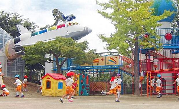 新松戸幼稚園まで281m