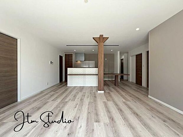 大切な家族が集まるからこそLDKにはこだわりたい!家具のレイアウトも新生活スタートの楽しみの一つですね♪