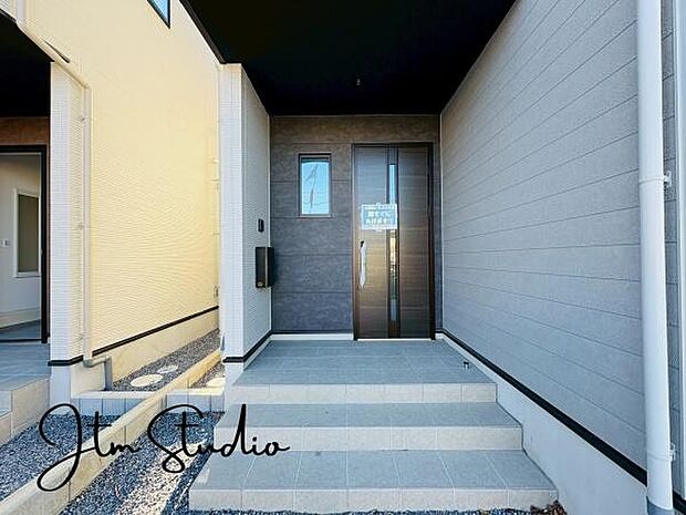 弊社へのご来店・現地でのお待ち合わせ・最寄りの駅などでのお待ち合わせ等お客様のご希望に合わせてご対応させていただきます。お仕事終わりのご案内もできますのでお気軽にお問合せ下さい。