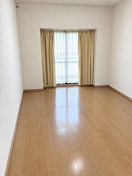 ※写真はAI加工で家具・小物・装飾品等を消去した画像です。