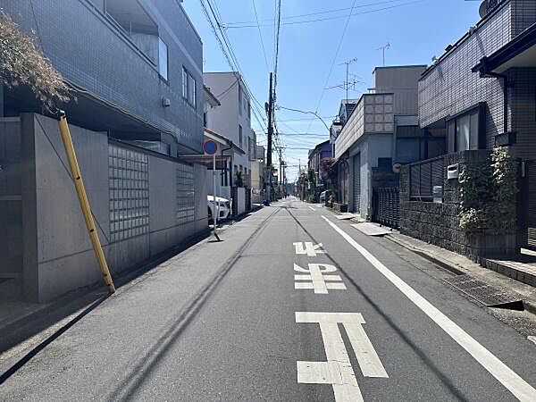 幅員5ｍで接道約12.4ｍ日当たり良好です♪