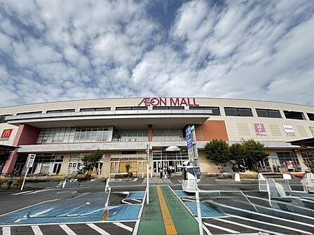 イオンモール都城駅前店まで624m