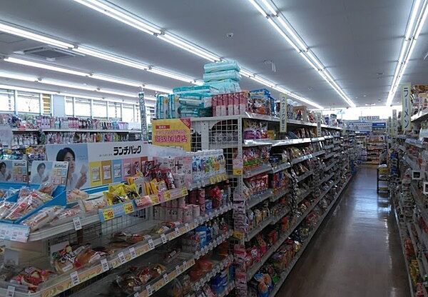 ドラッグストア マツモトキヨシ 鷹尾店まで665m、意外と穴場的なドラッグストア