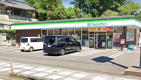 ファミリーマート本城いそいち店まで1196m