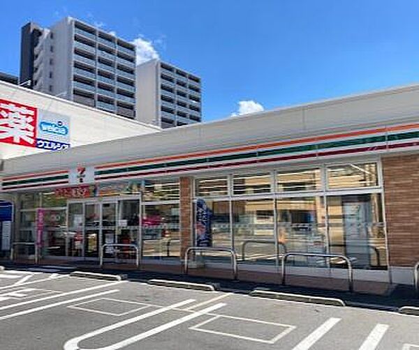 セブンイレブン 名古屋代官町店まで336m