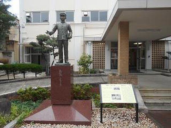 周辺を拡大表示
