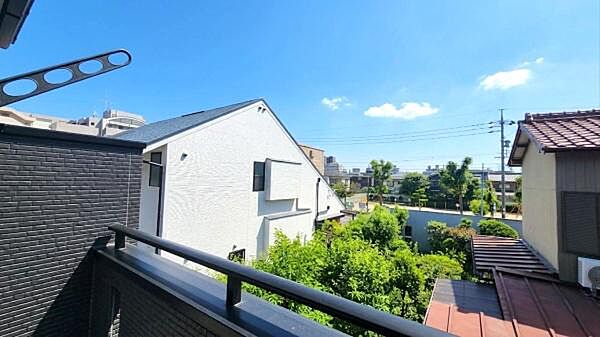 2階バルコニーからの眺望です。