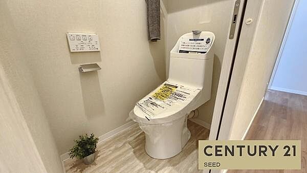 シンプルで使い勝手の良いトイレです。