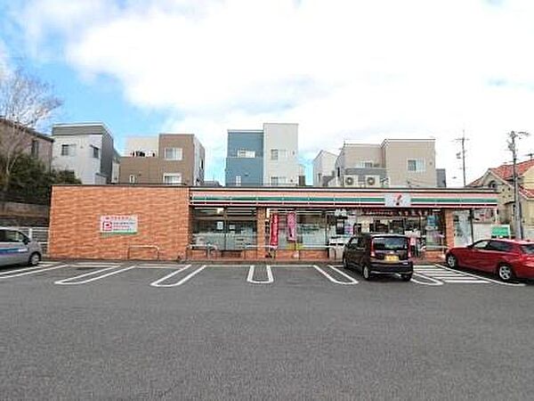 セブン-イレブン 名古屋植田山2丁目店まで237m