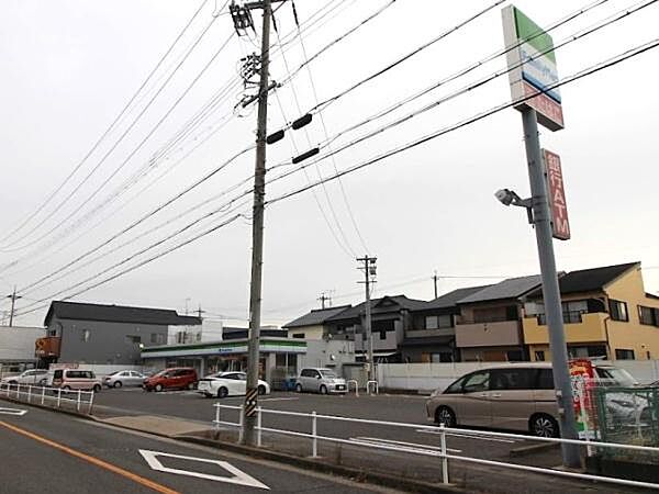 ファミリーマート 天白元八事店まで410m