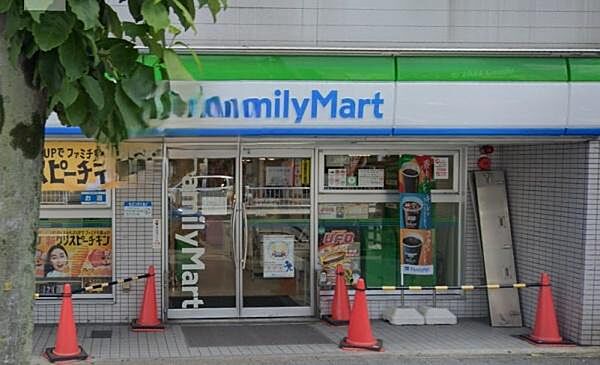 ファミリーマート瑞穂新瑞橋店まで388m