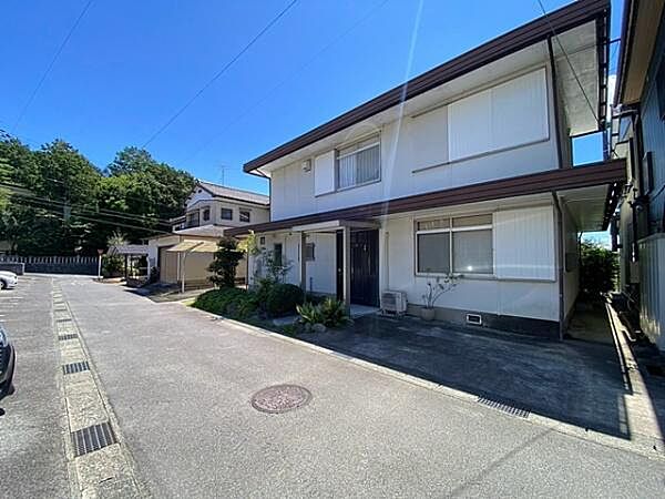 接道：北側公道約3.9m　※セットバック済
