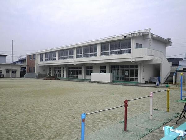 岡崎市緑丘保育園まで950m