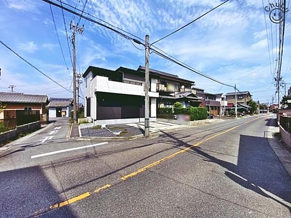 接道：南側公道約6.29ｍ、西側3.48～3.78ｍ　現地にて、環境・街並み・日当たりなどご確認ください！土日だけでなく平日・お仕事帰りなど、いつでもご案内できますので、お問い合わせください！