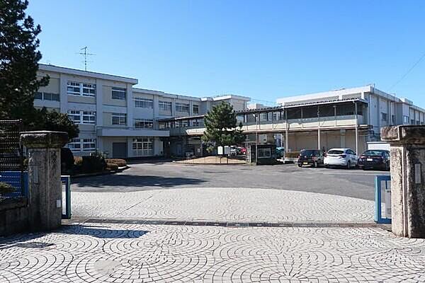 豊田市立青木小学校まで1269m