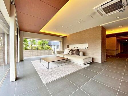 いつも清潔に保たれたロビー部分