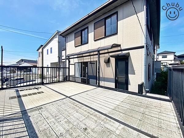 日当たりの良いテラス