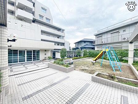 お子様が遊べる遊具